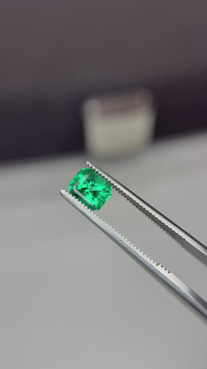 1.10CT Columbian Muzo Emerald